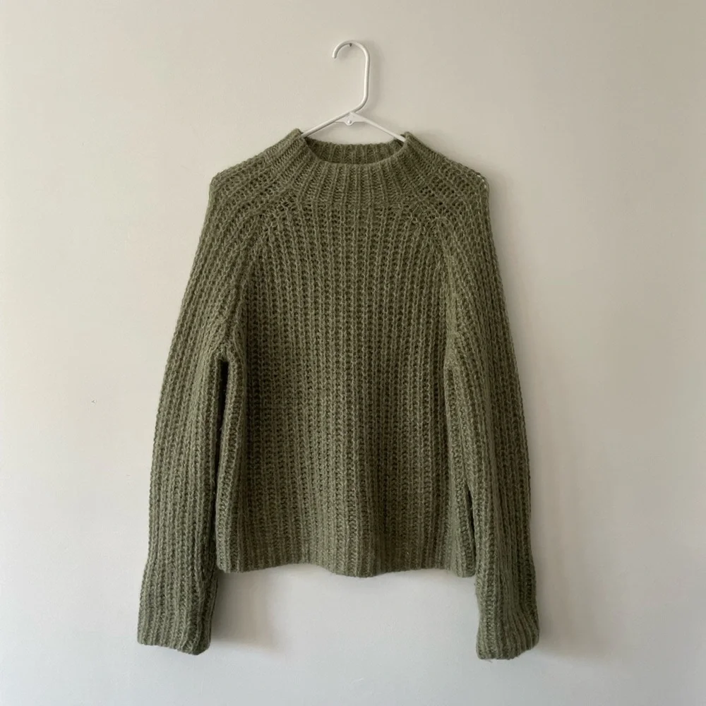 Vince Sage Green Cowl Neck Sweater - Picture 5 of 12